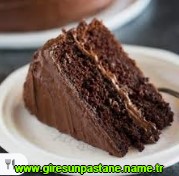 Giresun Parça Çikolatalı yaş pasta